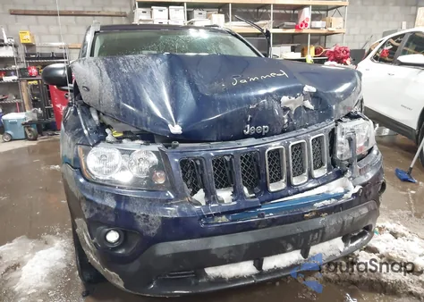 2016 Jeep Compass Sport из США, поврежденный, VIN 1C4NJDBB7GD626611